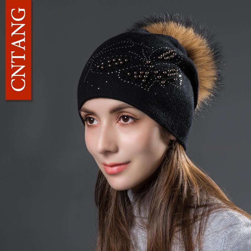 2026 Fashion Pearl Butterfly Women Hats Knitted Wool Beanies Autumn Winter Warm Caps with Natural Fur Pom Pom Ladies Hat