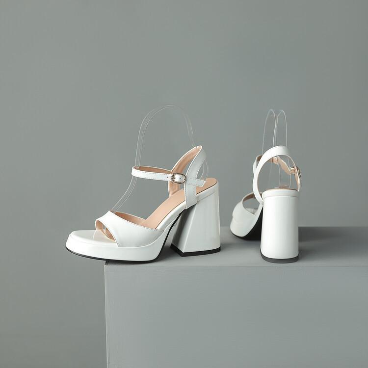 Fashion New patent leather round head fish mouth hollow buckle waterproof platform thick heel high heel sandals for women