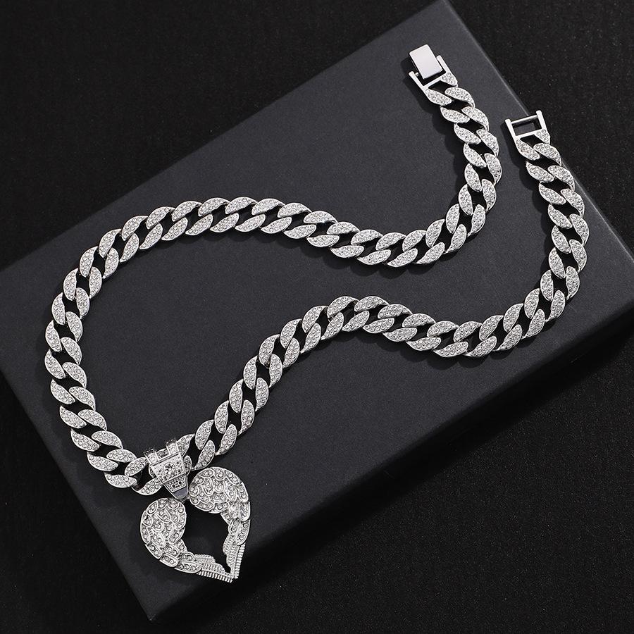 Hip Hop Diamond Heart Wings Pendant Necklace, European and American Cuban Chain Decoration Alloy Heart Shaped Men's Necklace