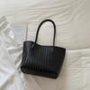 Tote Bag - Retro Woven Shoulder Bag - Hand-held Underarm Bag