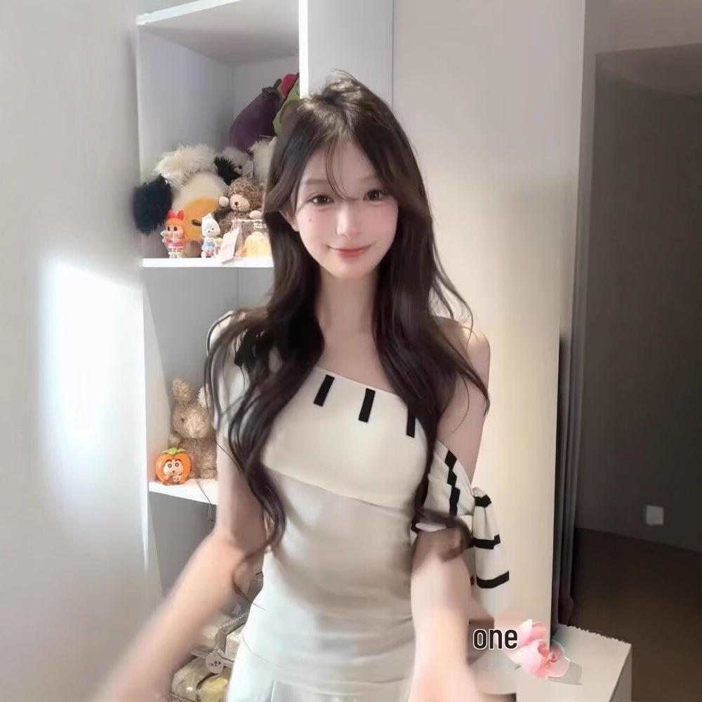 

Women s White One-Shoulder Striped T-Shirt with Flowing Sleeves, Slim Fit, Off-the-Shoulder Summer Top Extra Large білий