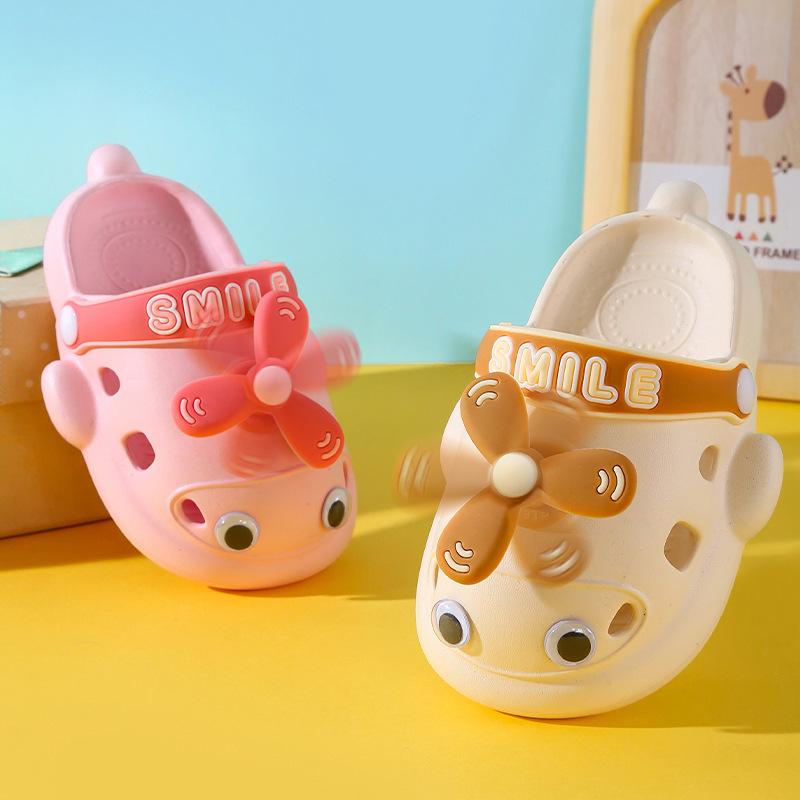 Rutschfeste Kinderhausschuhe Kleinkind Mädchenschuh Atmungsaktiver Sommer Strandschuh Niedlicher Cartoon Kinderschuh für Mädchen Jungen Hausschuhe Pantuflas