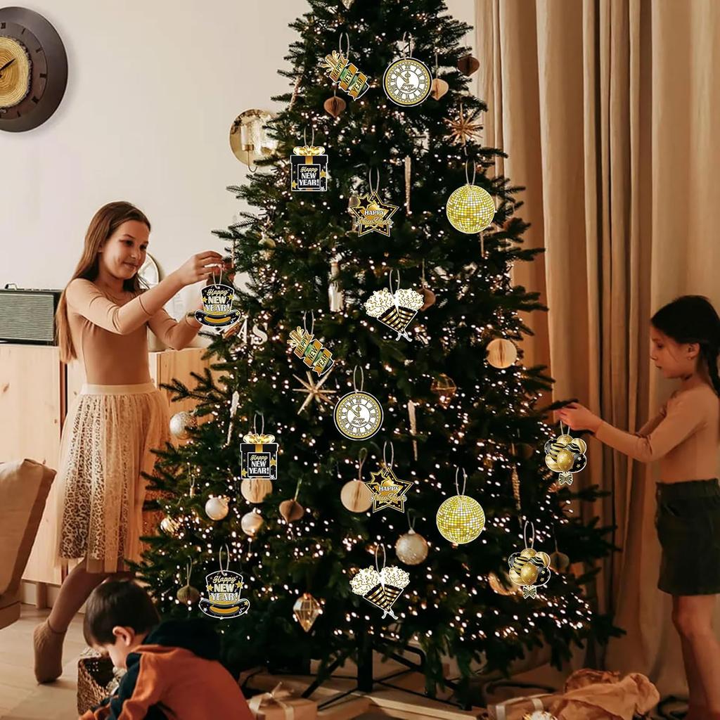 Lucleag 32Pcs Happy New Year 2026 Hanging Decorations, Black Gold Tree Ornaments New Years Hanging Ornaments for 2026 New Year Eve Party Supplies