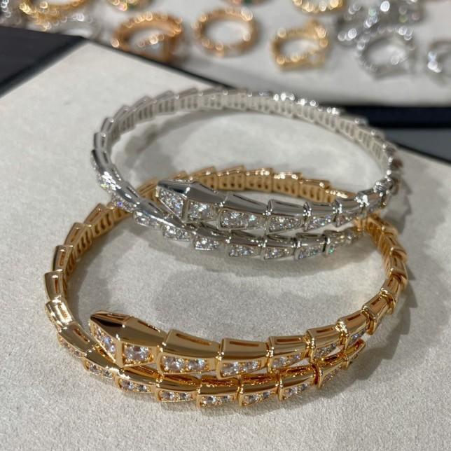 CNC Crafted spring snake bone bracelet with full diamond inlay, plated18K Rose gold elastic light-luxury high-end snake-shaped bracelet