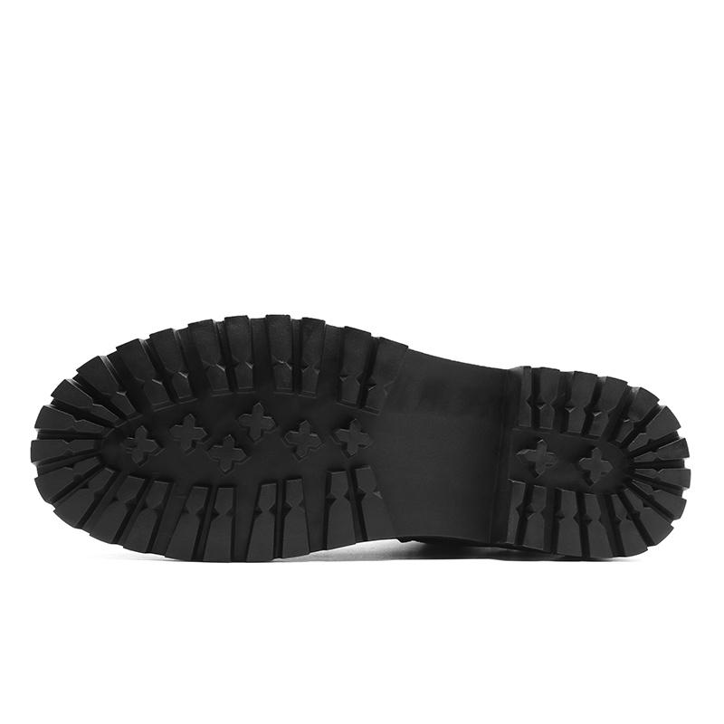 Men's New Leather Outdoor Sports Shoes Casual Shoes Business Leather Board Shoes Boots