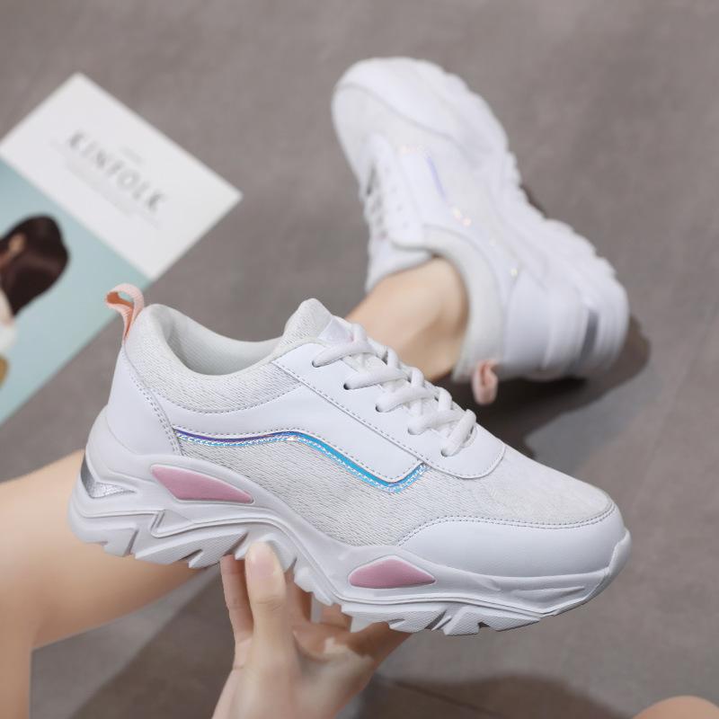 Women's shoes 2025 new ins fashion breathable little white shoes flat bottom lightweight dad shoes casual sports shoes women