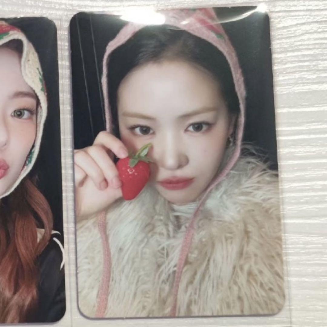 

[USED] itzy Ryujin GOLD makestar limited edition strawberry trading card
