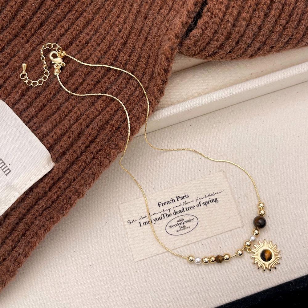 Vintage Chains Necklaces Gold Temperament Clavicle Chain New Stacking Choker  for Women Girl
