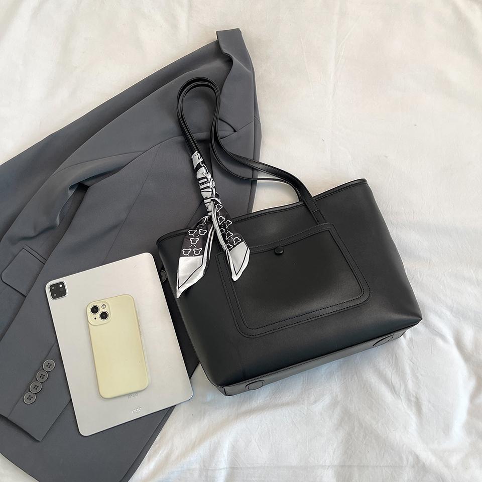 Fashion Brand Handbag New Large Capacity Shoulder Bag High-end Women's Bag Fashion Niche Leisure Handbag Lady Tote Bag