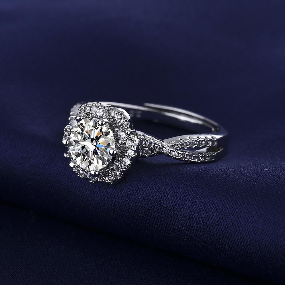 2026 Fashion Live Design Slightly Inlaid with Diamond Button Wall Plum Blossom Ring for Women