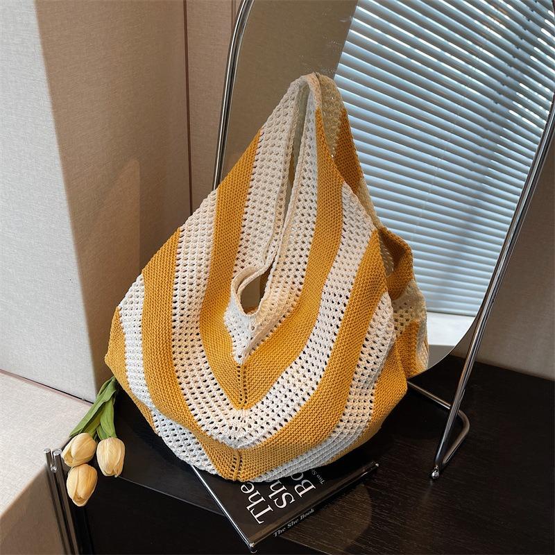 Large capacity underarm bag knitted new support hollowed shoulder seaside commuter versatile vacation beach bag women