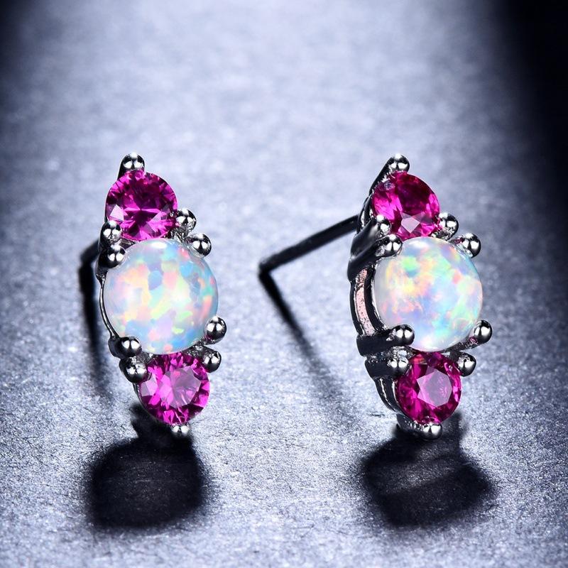 Internet Celebrity Simple Cold Wind's Round Opal with Diamond Stud Earrings Women's Exquisite Small Jewelry