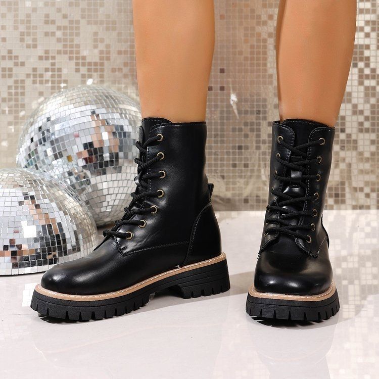 Niche comfortable platform Martin boots children's casual fashion versatile round head short boots children's 2025 autumn and winter new