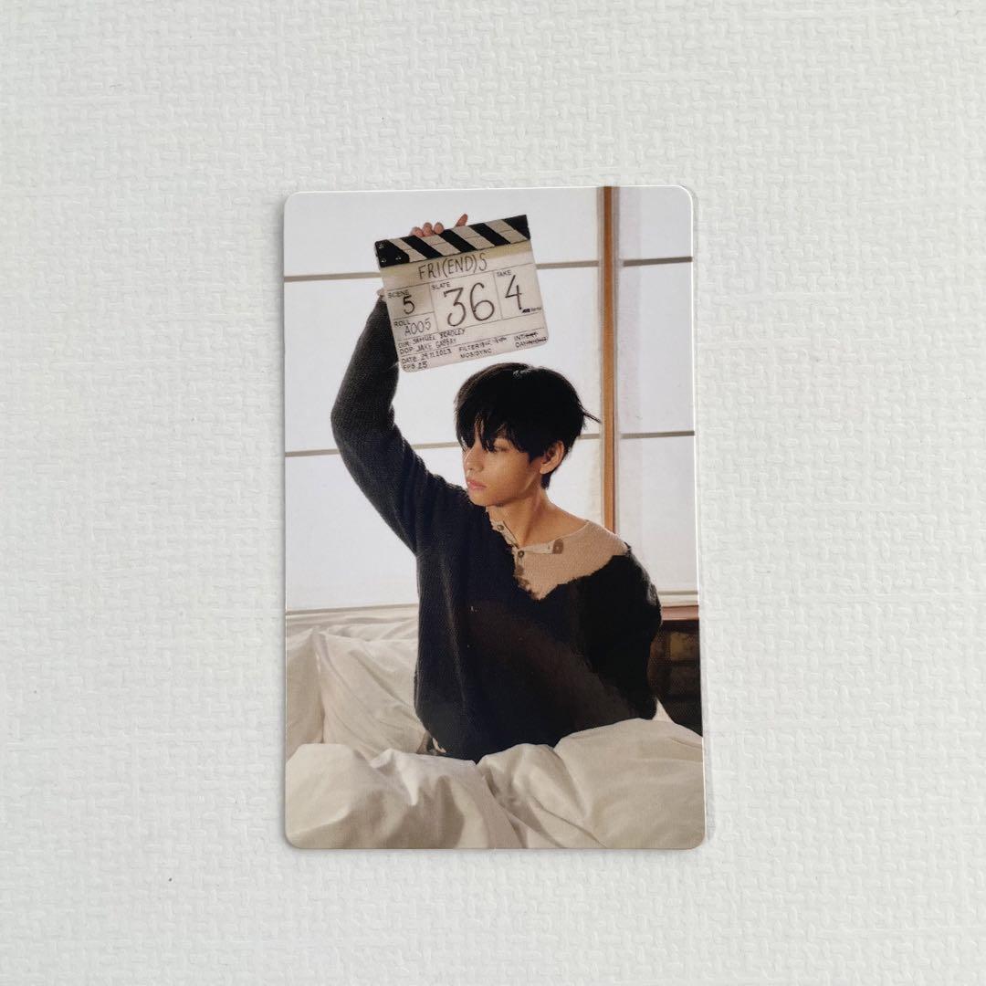 

[Б/У] Тэхён V FRI(КОНЕЦ)S JPFC Выигрышная Торговая Карта Фотокарта BTS