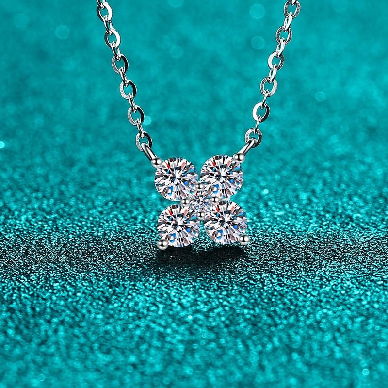 Sterling Moissanite Flower Pendant Necklace Women Minimalist Daily Wear Jewelry With Cross Chain 925 Sterling Silver