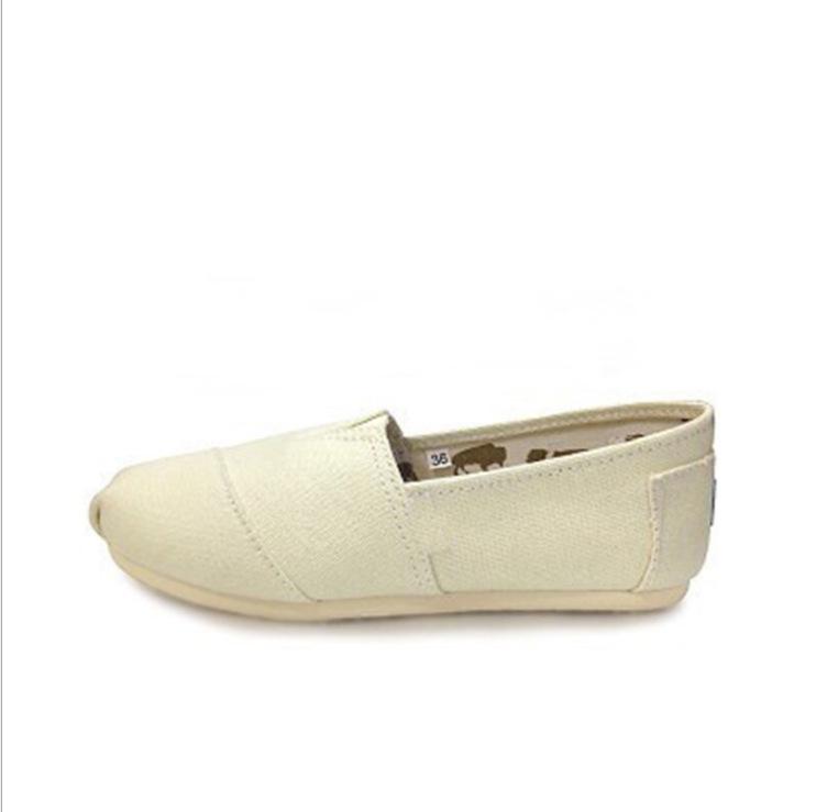 Women's Korean Style Slip-On Canvas Shoes: Solid Color, Flat, Mary Jane Design