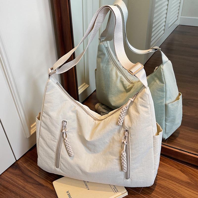 Large-capacity Tote Bag, Casual Single-shoulder Bag, Trendy and Stylish Crossbody Bag, Business Bag