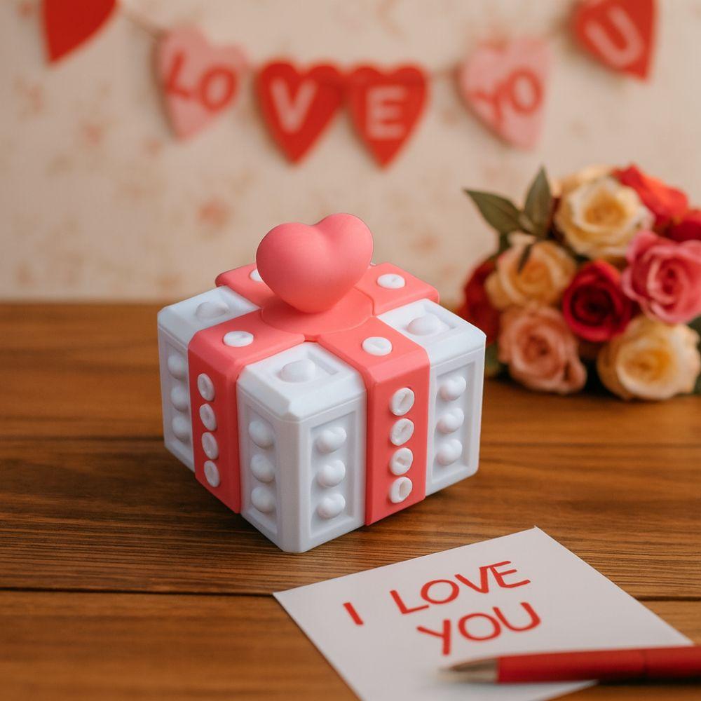 3D Printed Prank Screw Box Plastic Heart Design Box Creative Festive Gift Box Holiday Birthday