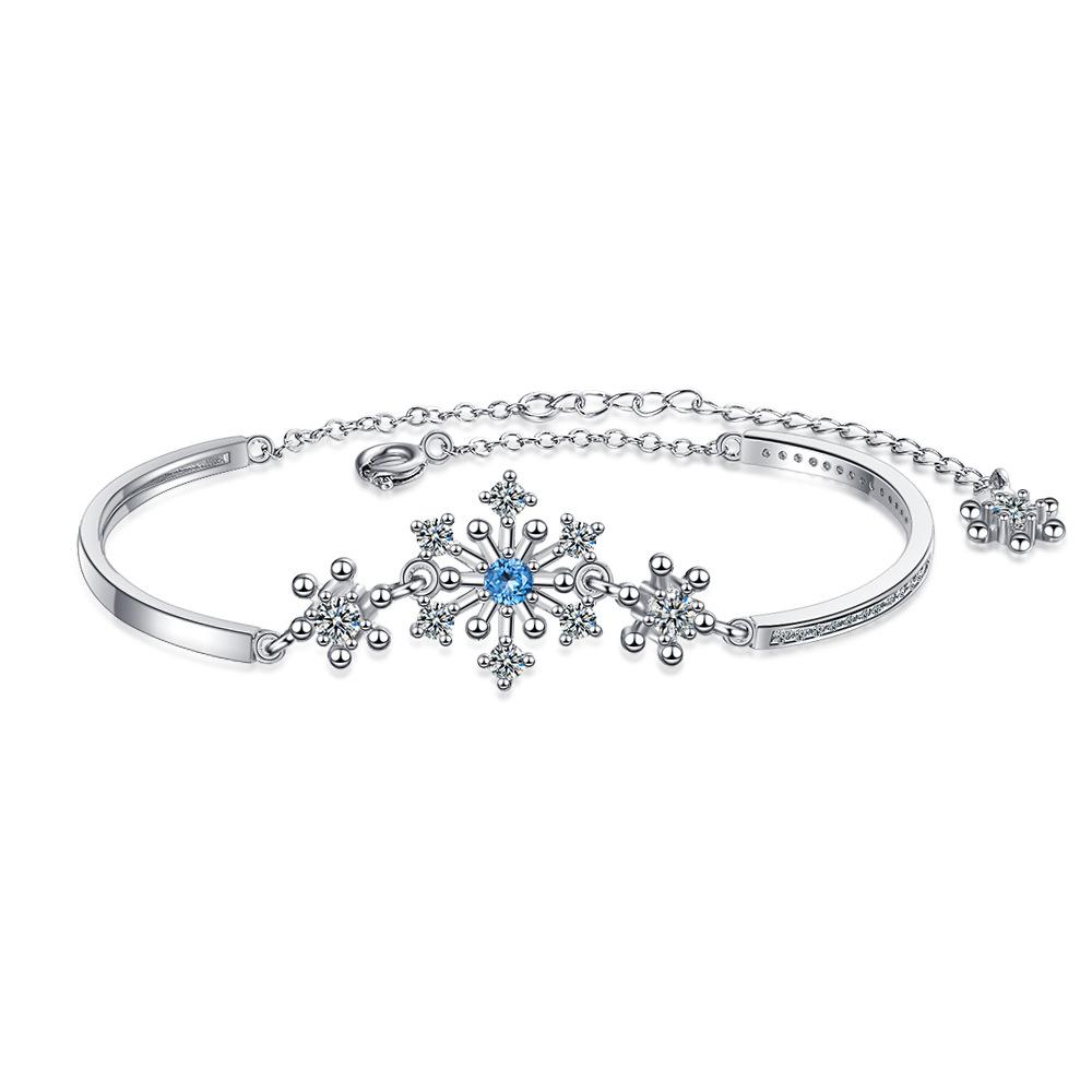 Fashion Silver New Snowflake Bracelet Female Models Cute Vintage Wild Super Flash Blue Crystal Wedding Gift