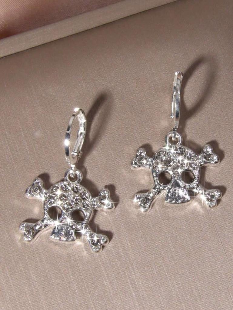 2pcs Glitter Silver Rhinestone Skull Pendant Earrings, Suitable for Halloween & Daily Wear for Women