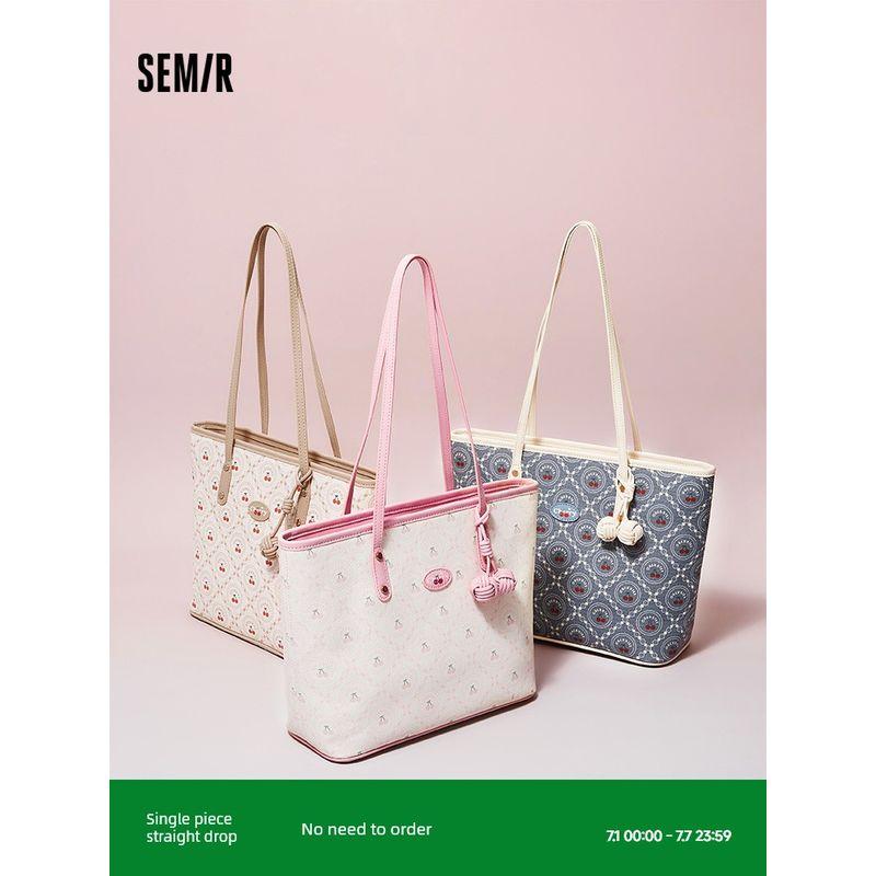 

Senma Bag Tote Bag Women Autumn 2024 New Fashion Full Printed Presbyopia Shoulder Bag Large Capacity Handbag Women Dream powder 60302