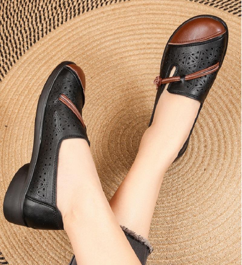 Fashion New Casual Mother Flats Summer Hollow Out Moccasins Women's Slip On Shoes 42 String Loafers Woman Faux Leather Flats Patchwork
