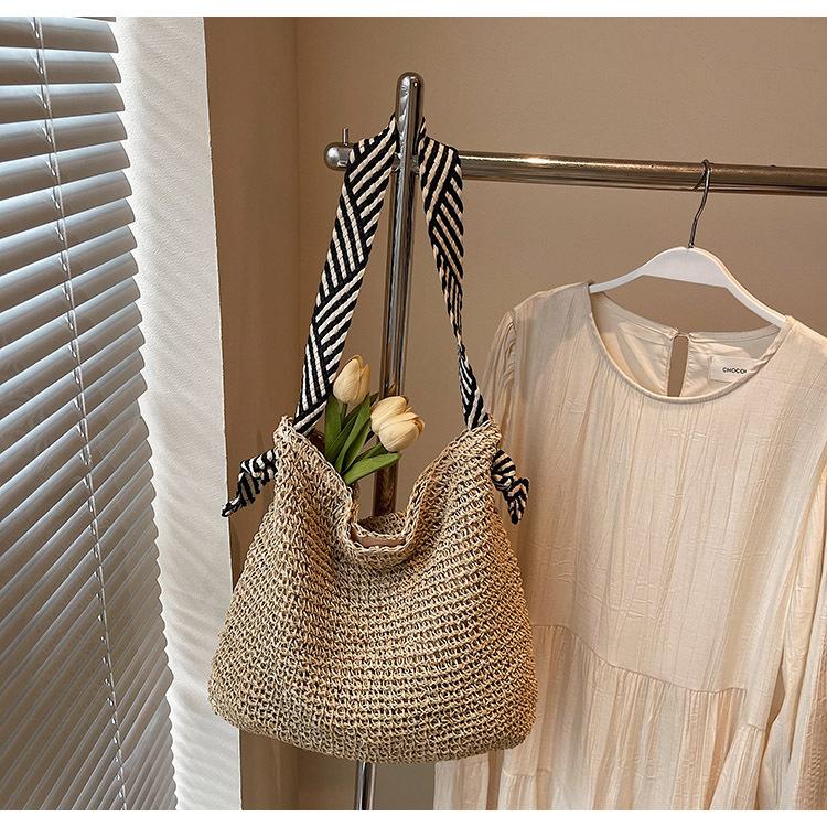 

Плетеная сумка из соломы, новая, на плечо, ручной работы, женская сумка, универсальная, для отпуска, пляжная сумка, женская сумка