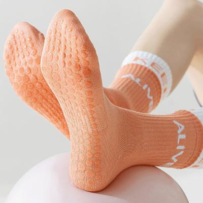Women Breathable Trendy Stretch High Tube Socks High Elasticity Sports Socks Yoga Socks Sweat Absorption For Adult Yoga Sock
