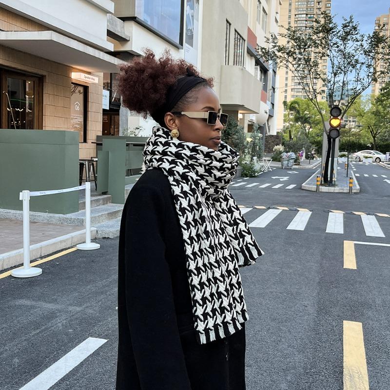 Qiandongge scarf, women's autumn and winter warm thickened medium and long scarf versatile scarf fashion shawl
