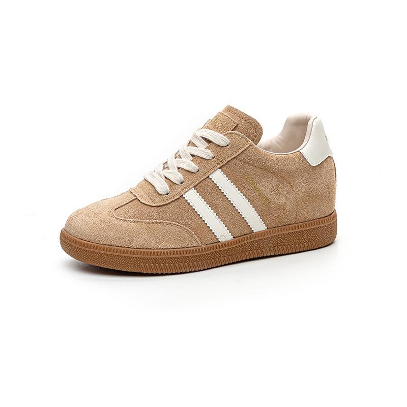 Thick-soled Lace-up Women's Autumn and Winter New Lightweight Breathable Soft-soled Campus Style Fashion Sports and Leisure Board Shoes