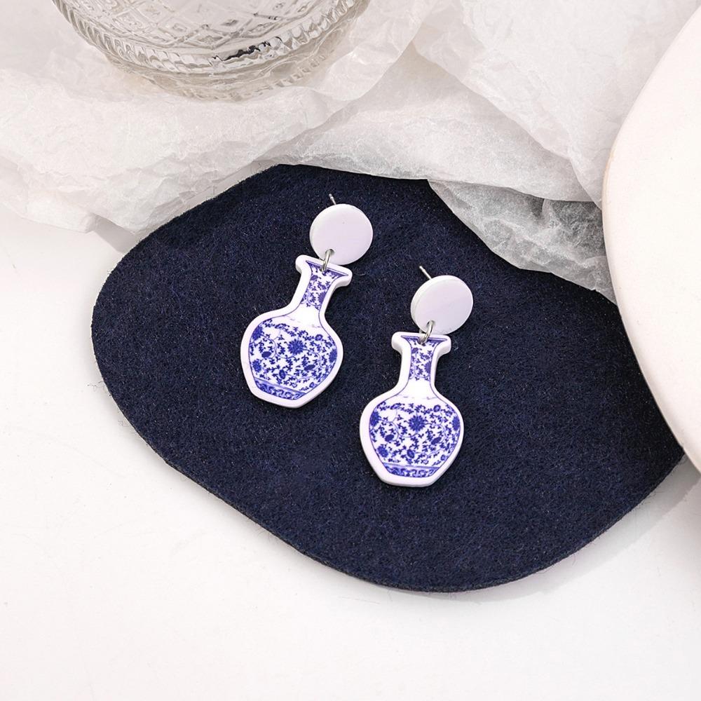Vintage Blue and White Porcelain Earrings Chinese Style Wave Point Chinoiserie Acrylic Blue Earrings Plating Geometric