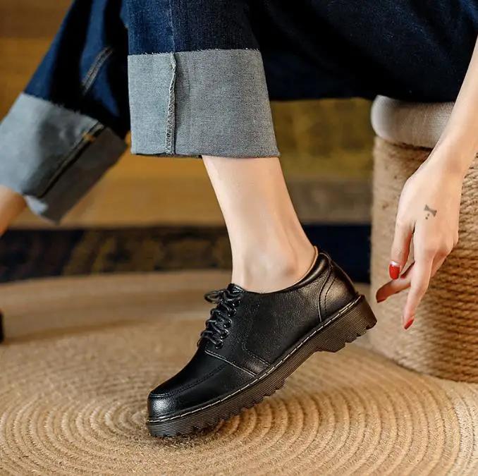 Woman Brogue Shoes Woman Platform Oxford Shoes Flats British Style Vintage Cut-Outs Flat Casual Women Shoes Student Retro