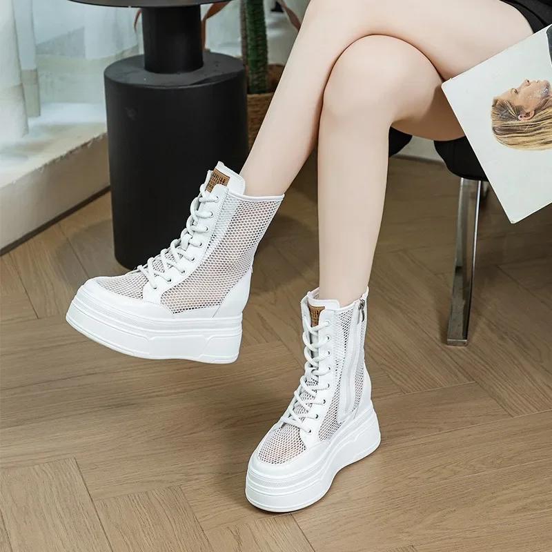 Mode Top-Qualität 8,5 cm Mesh Atmungsaktive Motorrad-Stiefeletten Lackschuhe Damen Hollow Boots Frau Mode Sandalen Sommer