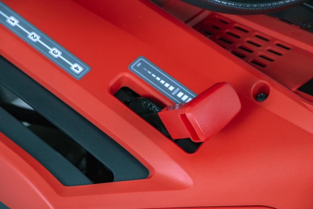 Faworyt Tr66 Ml Traktor Traktorek Ogrodowy Rider Kosiarka Do Koszenia Trawy 6 Km Loncin / 65 Cm