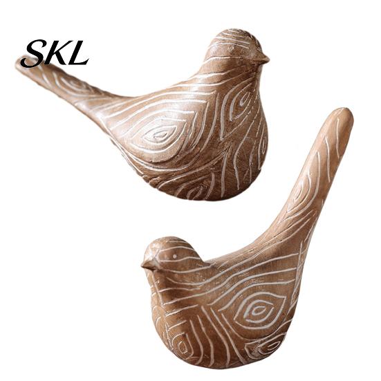 Unique Retro Bird Home Accessories Resin Ornaments, Wood Color Figurine, Handmade Carved Country Living Ornaments Decorative Statue for Farmhouse