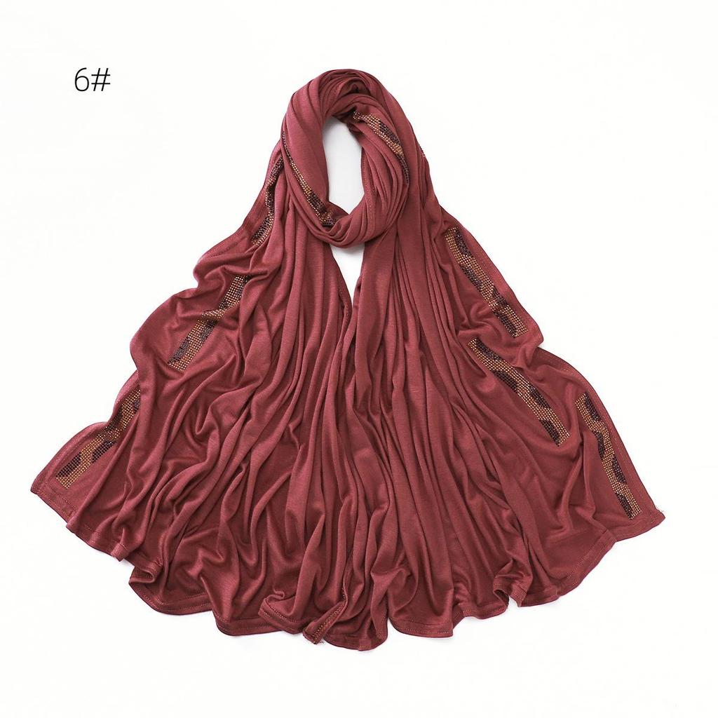 Mercerisierter Baumwollschal mit Goldakzent und elastischen Rautenstreifen