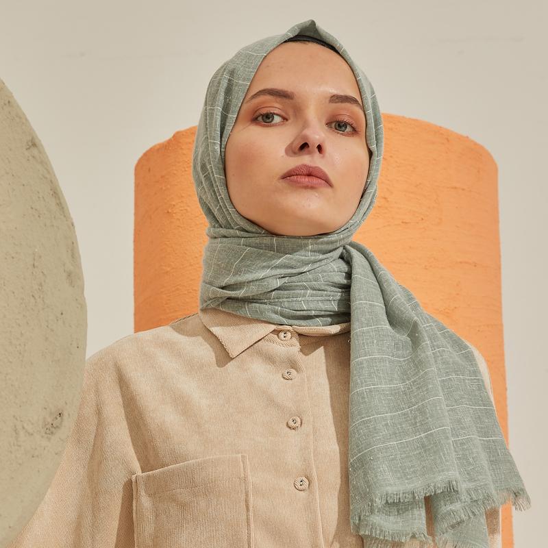 

Мятно-зеленая хлопковая шаль в полоску Miray