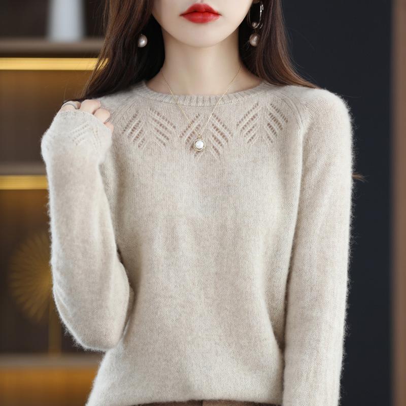 Sleeved Round Neck Sweater with Shoulder Sleeves Women's Autumn and Winter Loose Hollow Pullover Fashionable and Versatile Knit Sweater