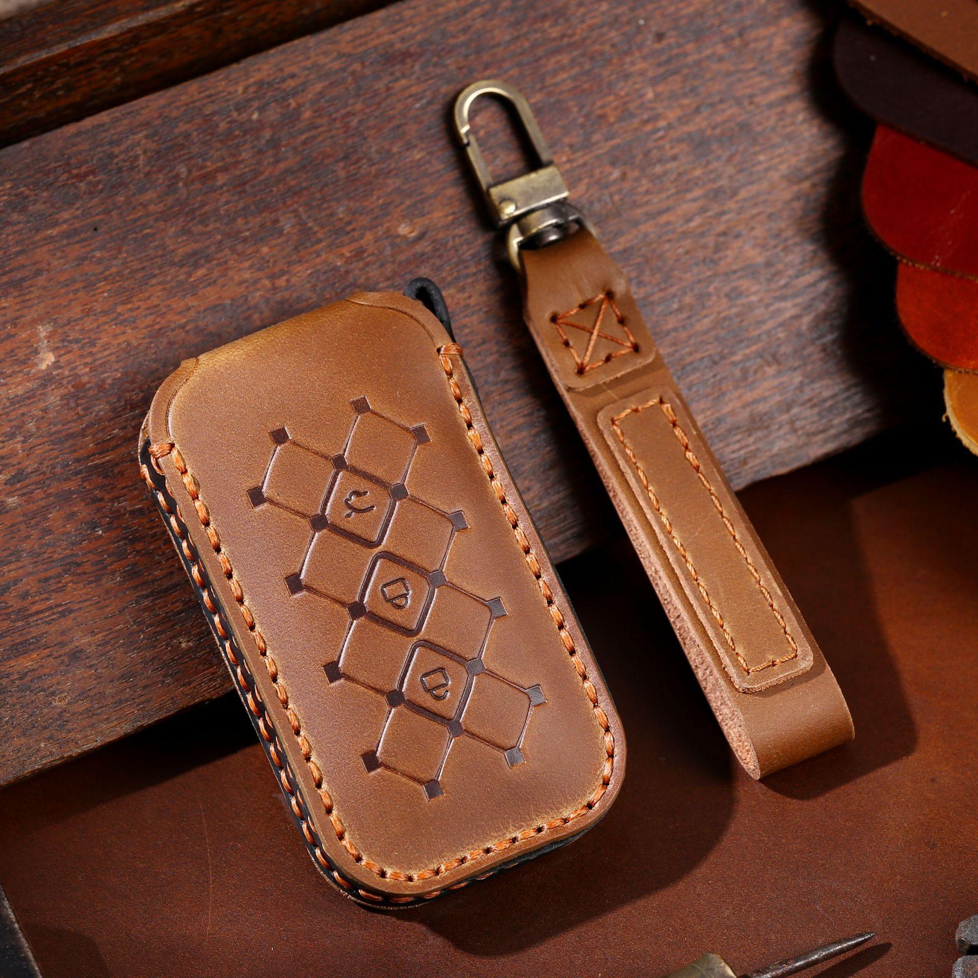 

Automotive supplies key cover is suitable for Wuling Xingchen key cover, purely handmade protective leather case коричневый