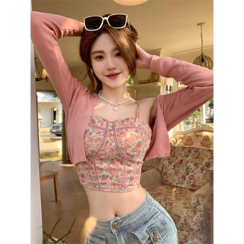 

Sweet and Sexy Halter Floral Vest, Pure and Elegant Knitted Long-sleeved Cardigan Coat for Women one size