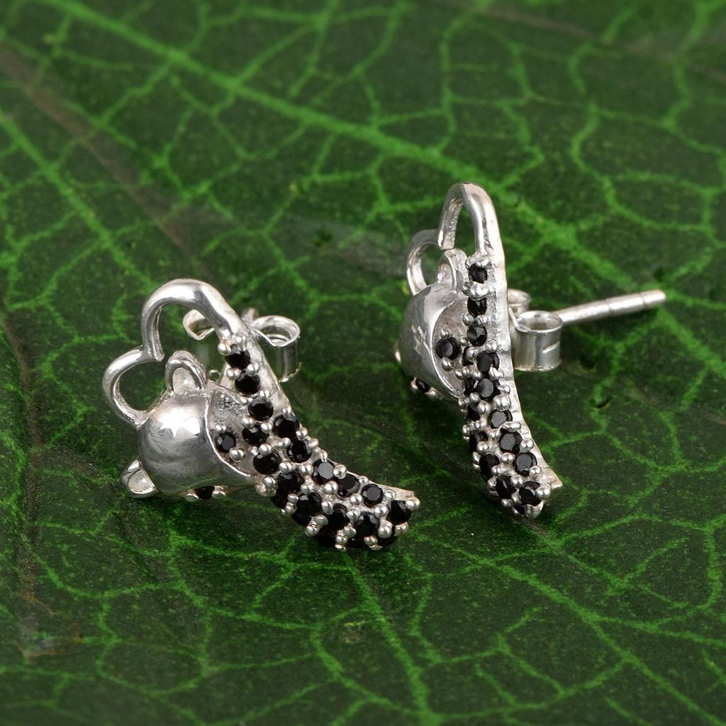 Heart Tail Fox Stud Earrings - 925 Sterling Silver