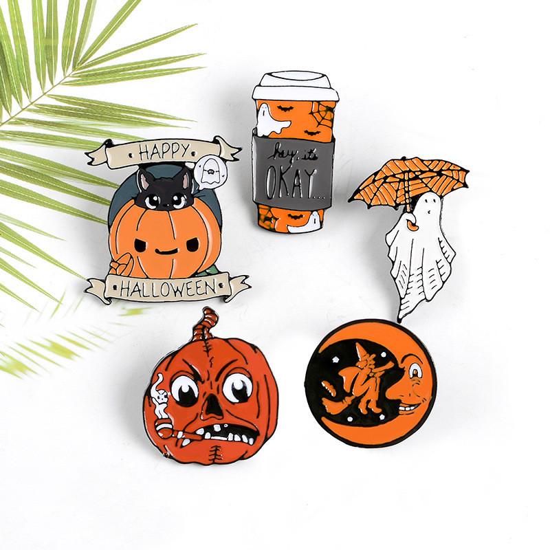 Alloy Trendy Unisex Halloween Brooch With Geometric Pumpkin Face And Features Witch