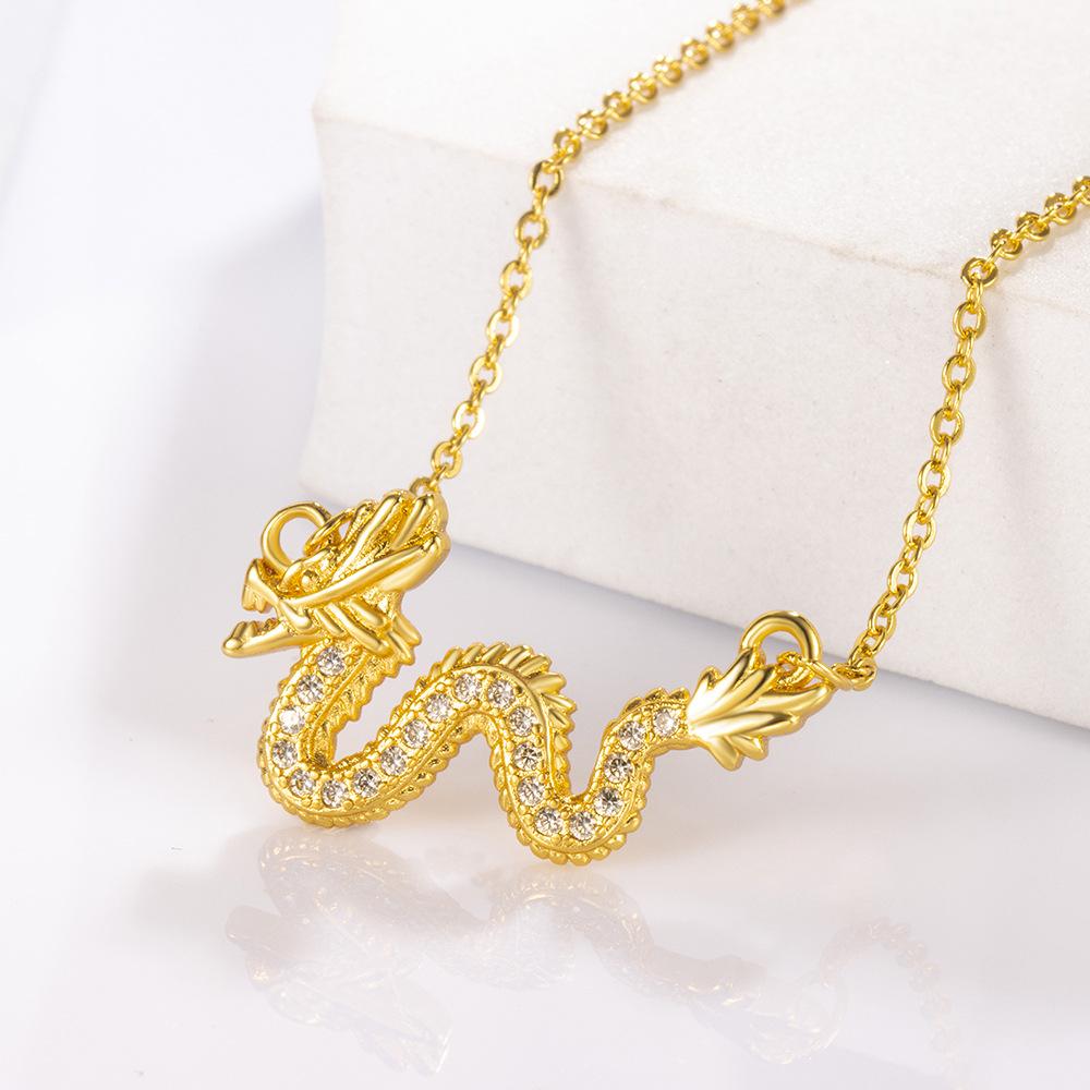 Chinese Style Domineering Natal Year Dragon Pendant Necklace, Light Luxury Temperament Design Sense Twelve Zodiac Collarbone Chain