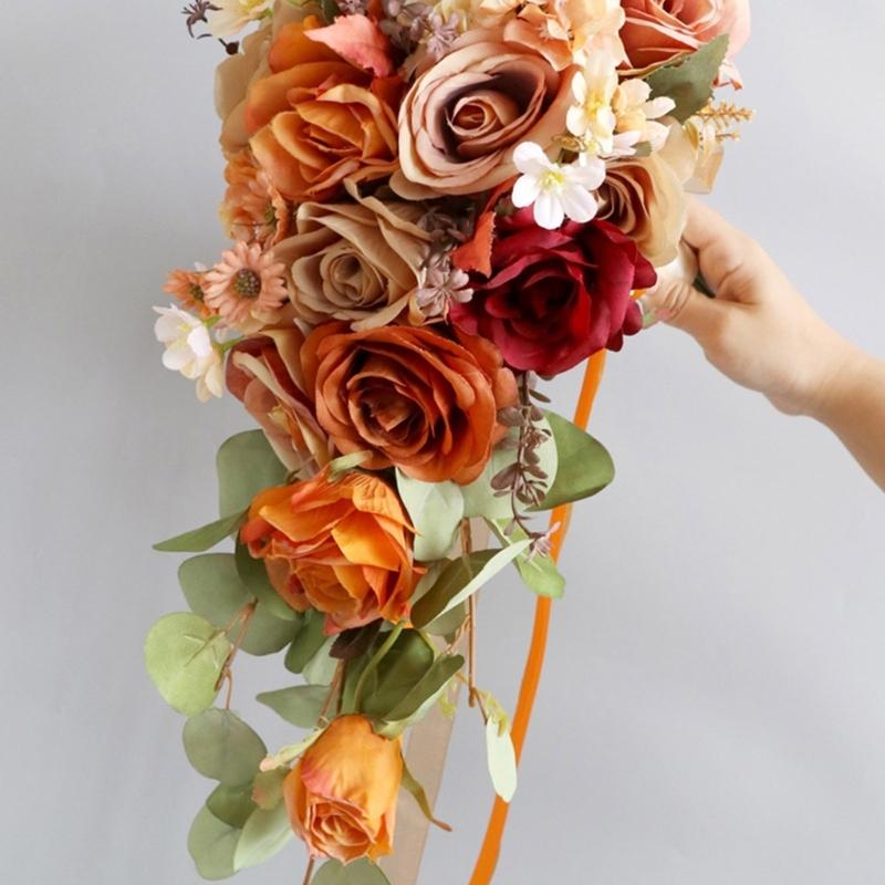 Bride Bouquet Handmade Wedding Decoration Flowers Combo Champagne Rose Bouquet for Graceful Anniversary Celebration