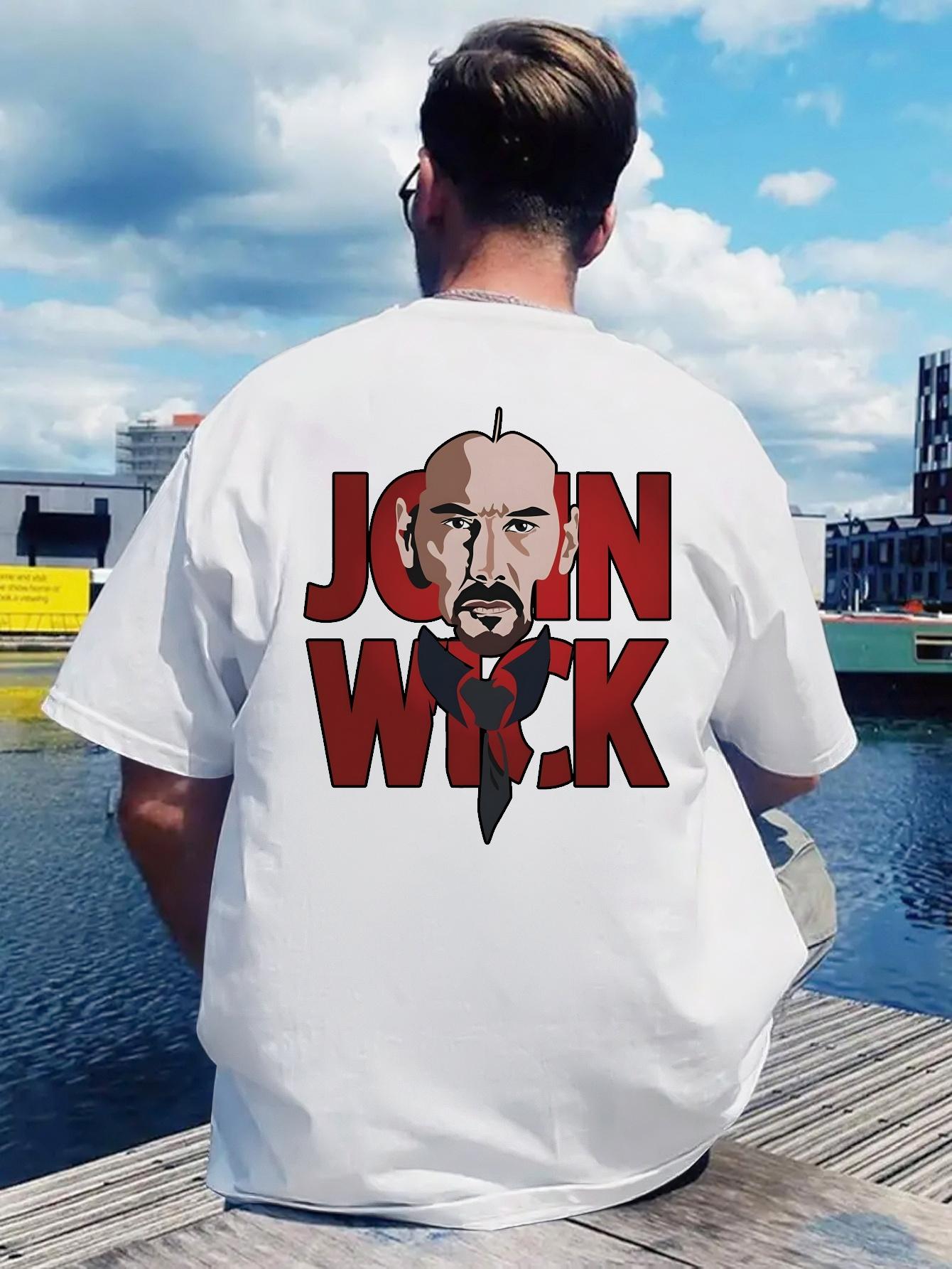 A Short-Sleeved Round-Neck T-shirt Featuring a Vintage Rock Band Print XXXL