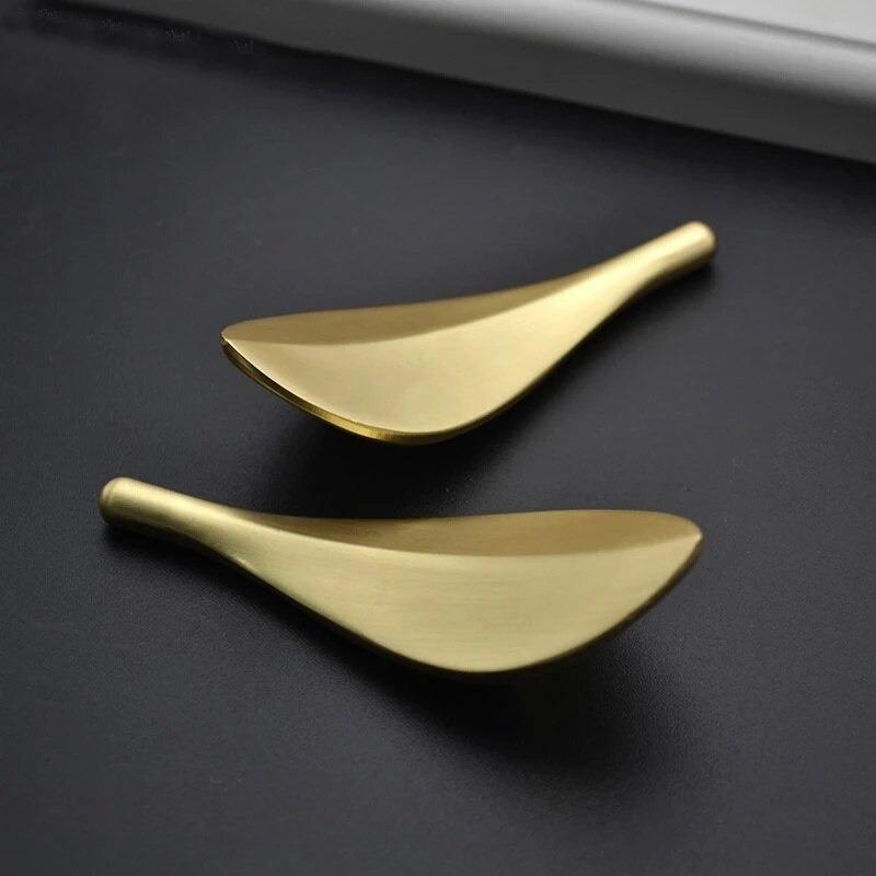 1Pcs Household Tools Leaf Shaped Handles for Furniture Cabinet Knobs Handles Kitchen Handles Drawer Knobs Accessories Supplies