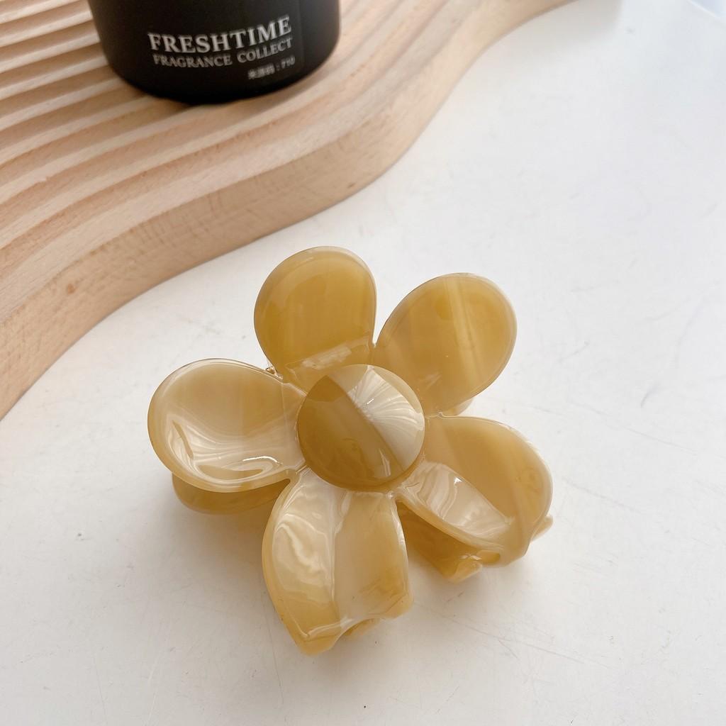 Elegant Korean Style Floral Hair Claw Clip Handmade Acetate Accessory For Women