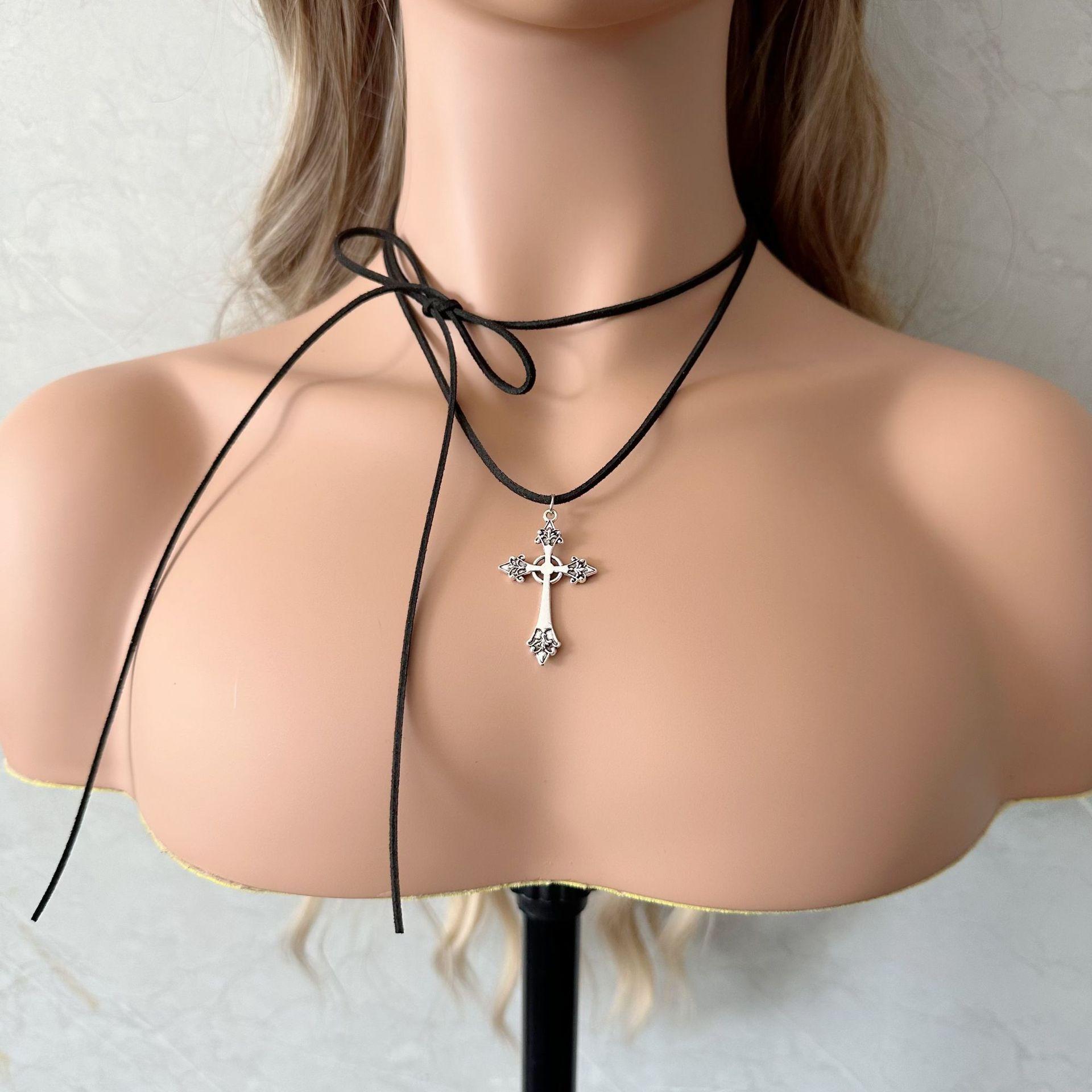 

Gothic Sliver Cross Pendant Choker Necklace for Women Men Punk Vintage Adjustable Rope Chain Neck Charm Jewelry Accessories чёрный