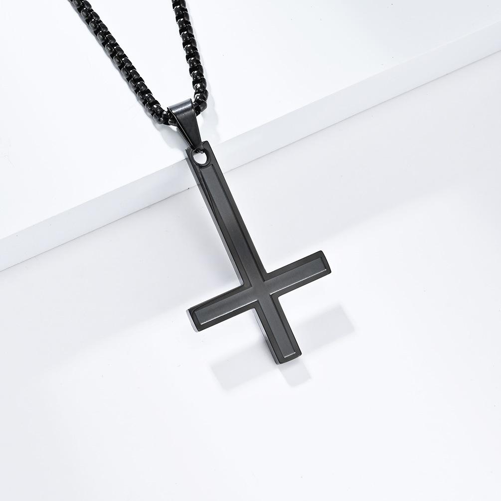 European and American Minimalist Reverse Cross Titanium Steel Necklace with Smooth Surface and Oil Dripping Personality