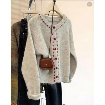 Autumn New Top Retro Autumn Cardigan Sweater Women's Design Sense Long Sleeve Women's Knitted Jacket